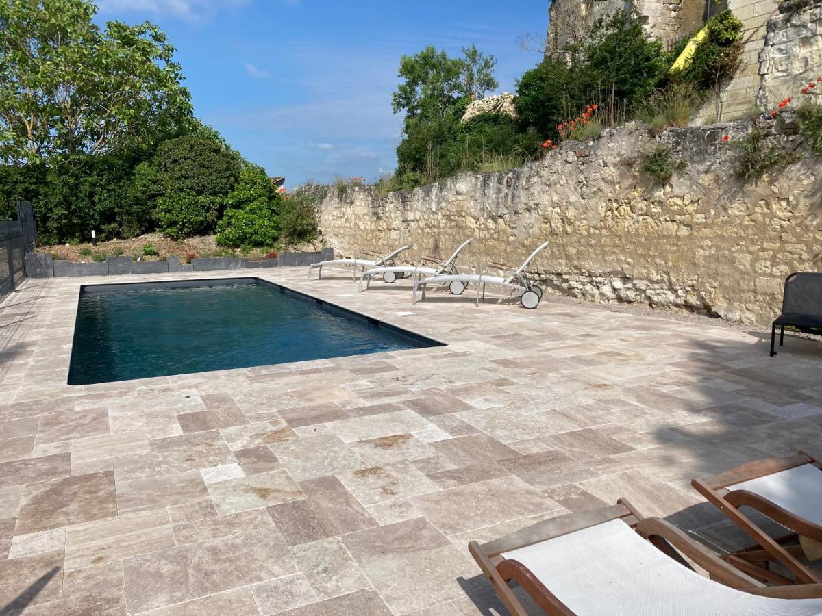 Logis Auberge De Crissay Luaran gambar