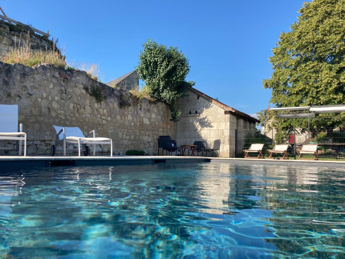 Logis Auberge De Crissay Luaran gambar
